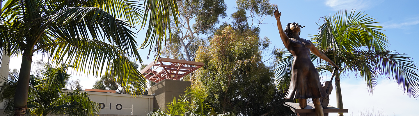 Ventura College Performing Arts Statue