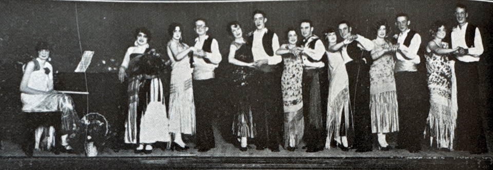 1927