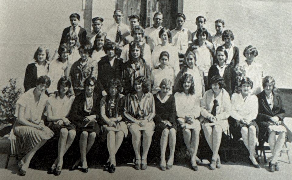 1928