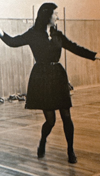 dance 2