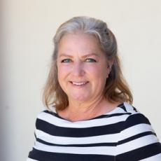 photo of Christine Alexander