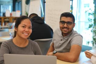 VC Tutor assisting a Student