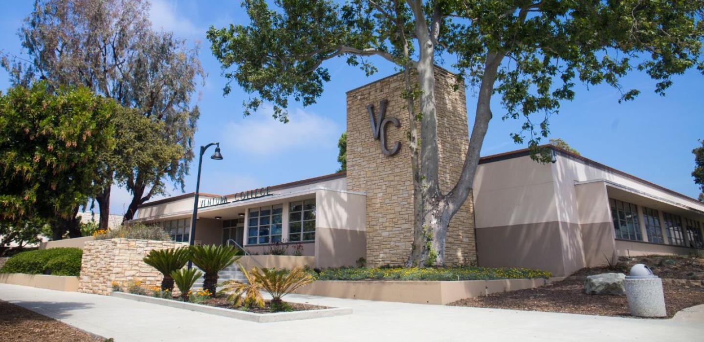 Picture of Ventura College Administration Building